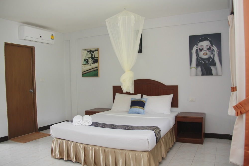 Hotel Forum House 3*