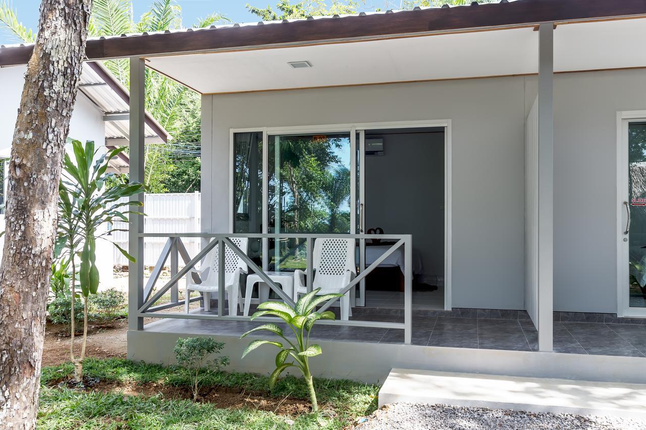 Lanta Coral Resort