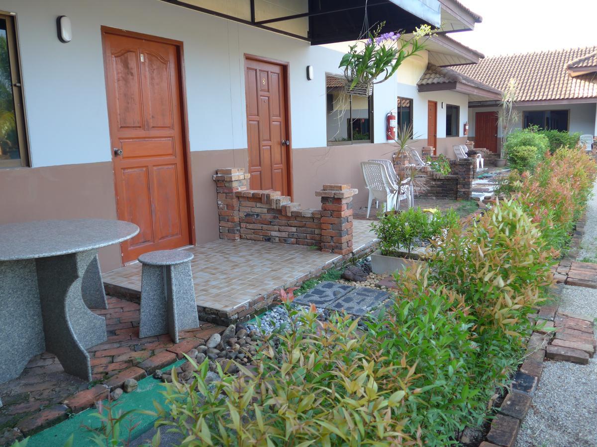 Forum House Hotel 3*