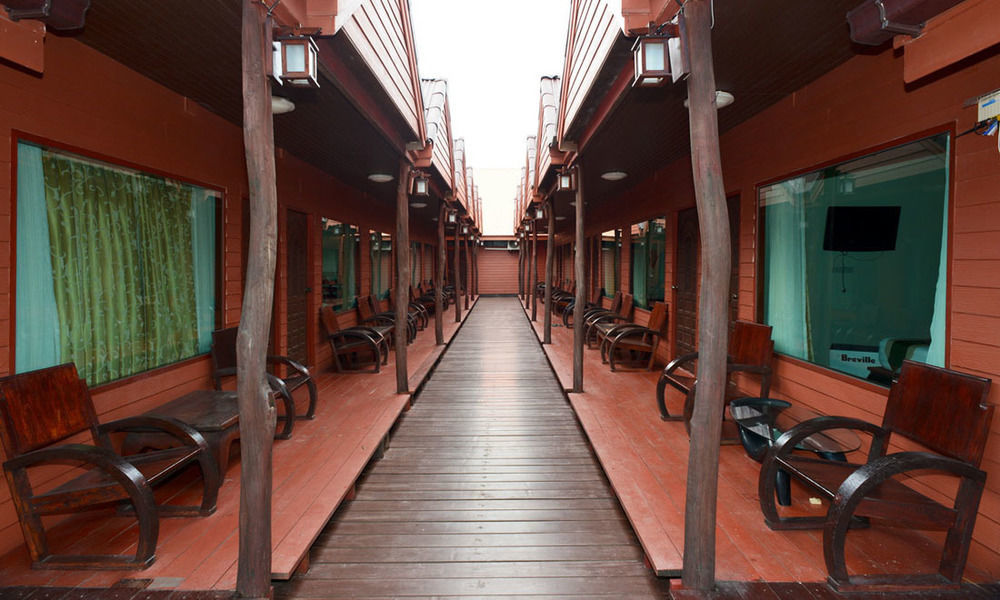 Lanta Harmony Guest house 2*