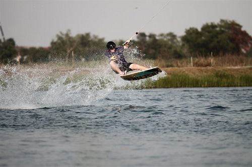 Ride 'n Lazy At Thai Wake Park 3* Bangkok