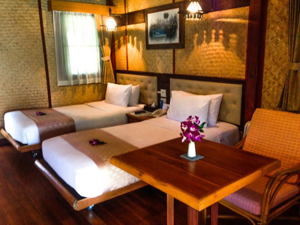 Resort The Sunset Village -sha Certified 4*