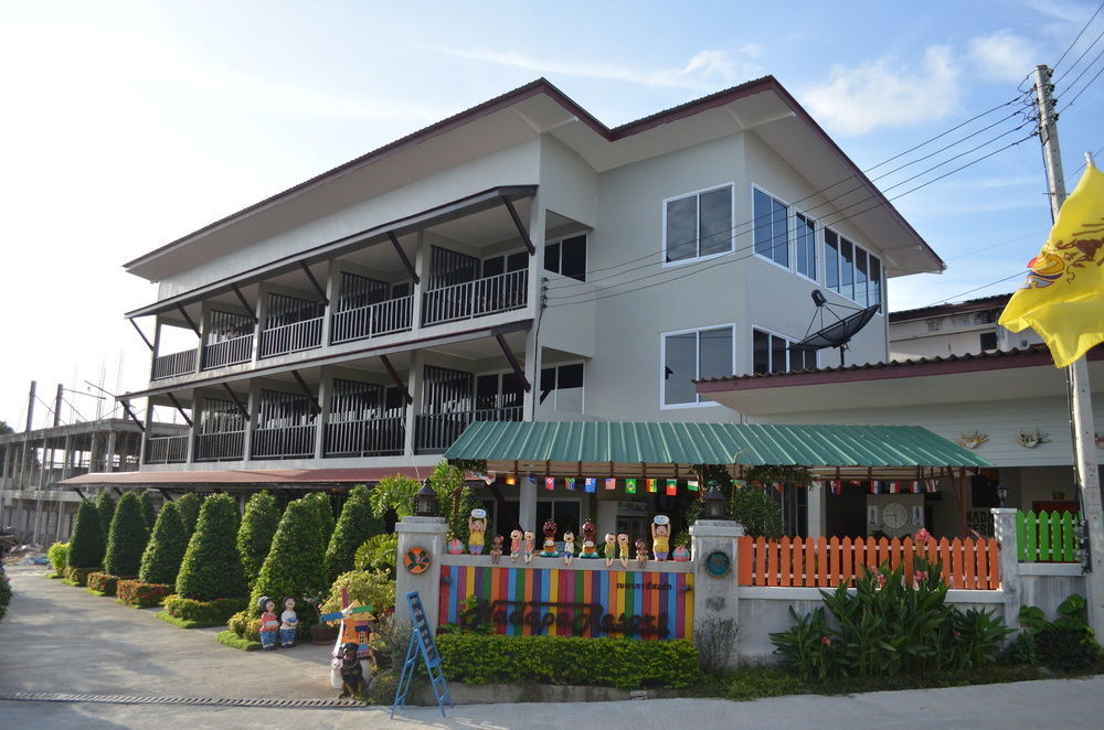 Nadapa Hotel