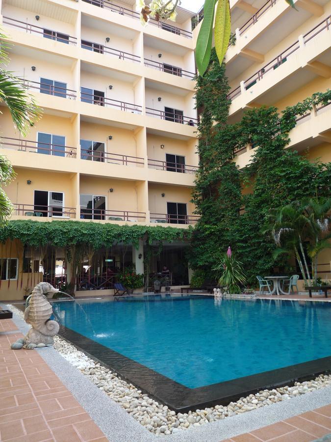 Opey De Place Hotel 3*