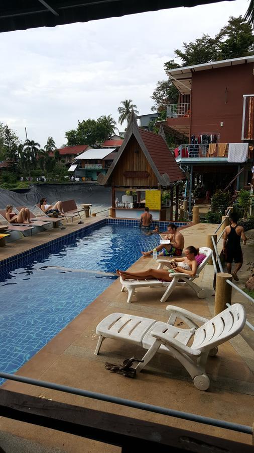 Golden Hill Inn 2*