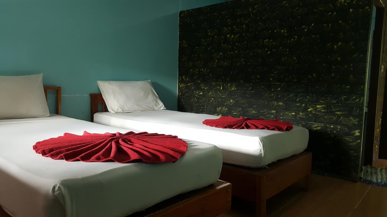 Inn Golden Hill 2*