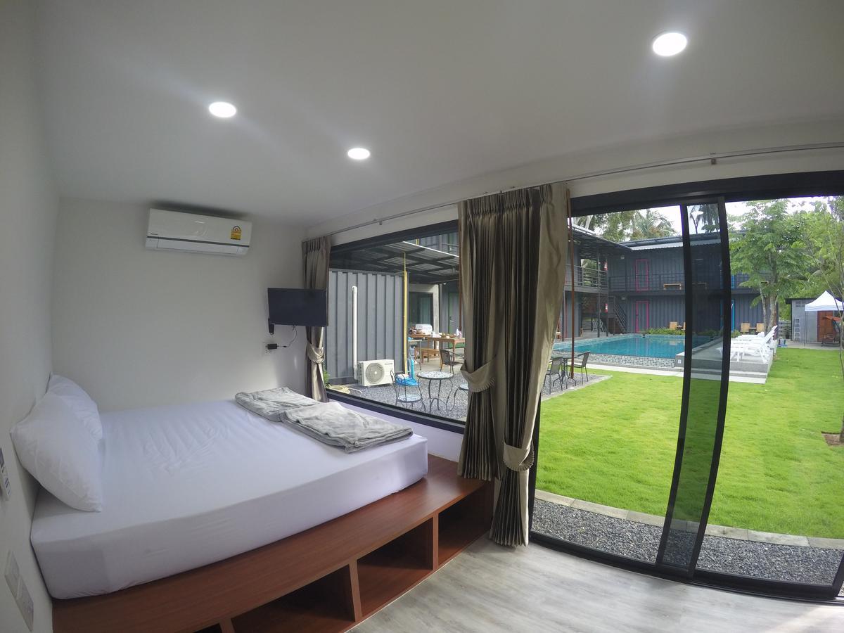 Hostel Na-tub *