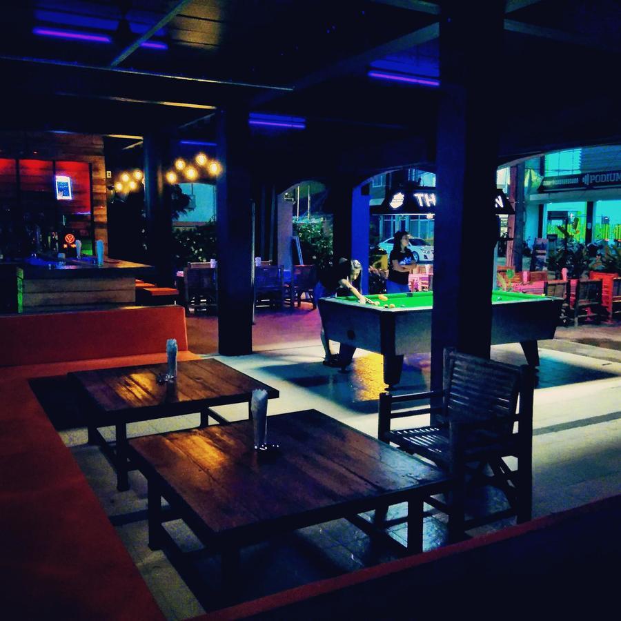 Hostel Asia Blue The Tavern Hacienda Baan Tai