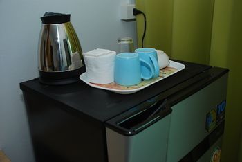 P & J Hotel