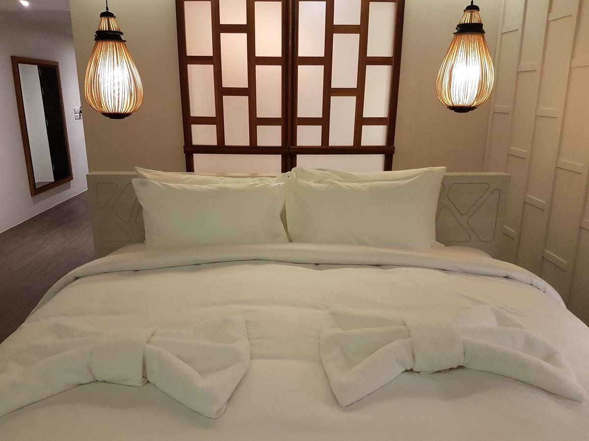 Hotel Whale - Sha