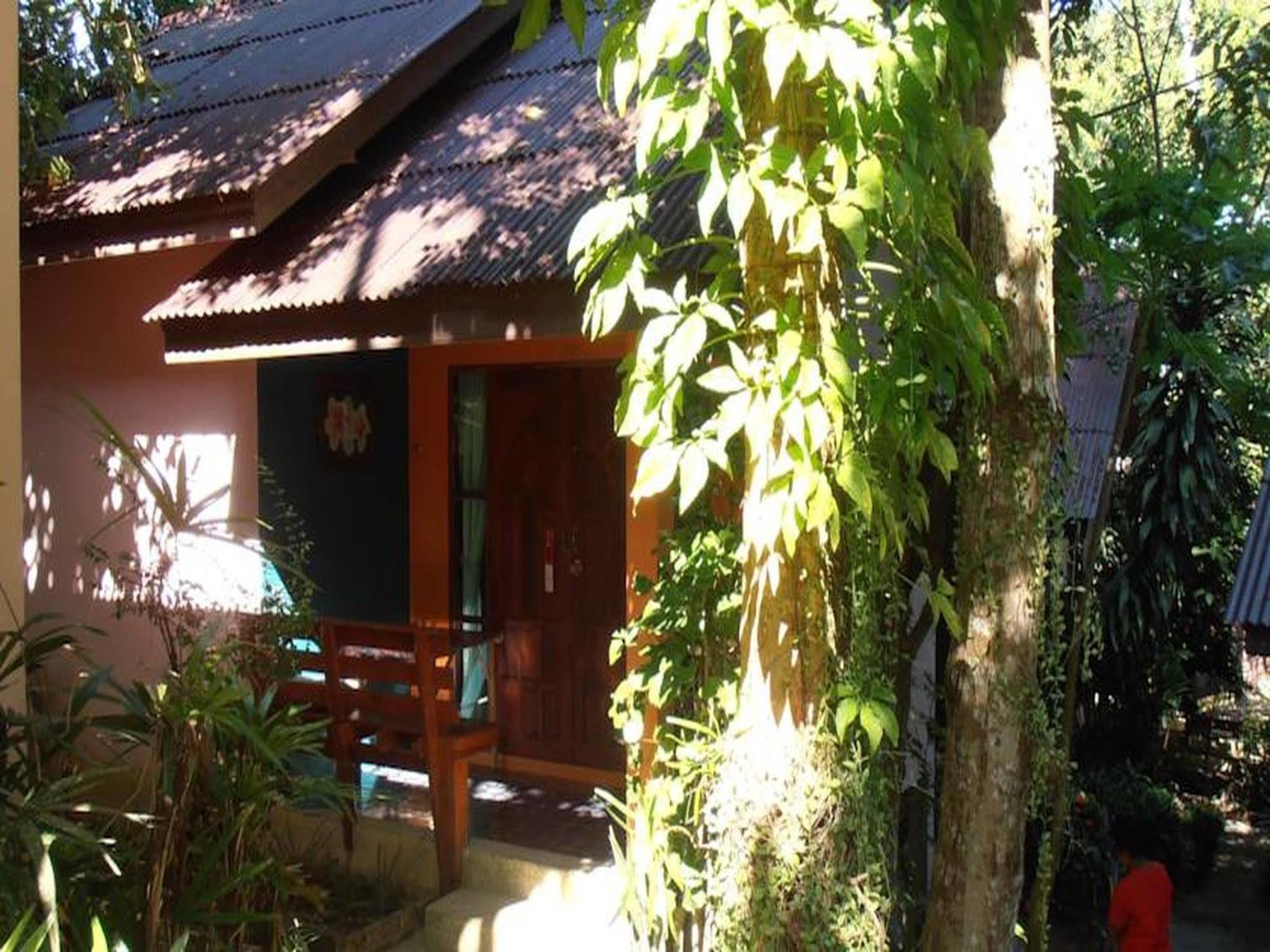 Aonang Park Guest house 2*