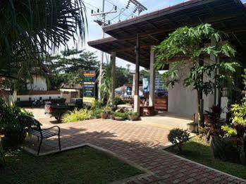 Lanta Intanin - Sha Extra Resort Koh Lanta