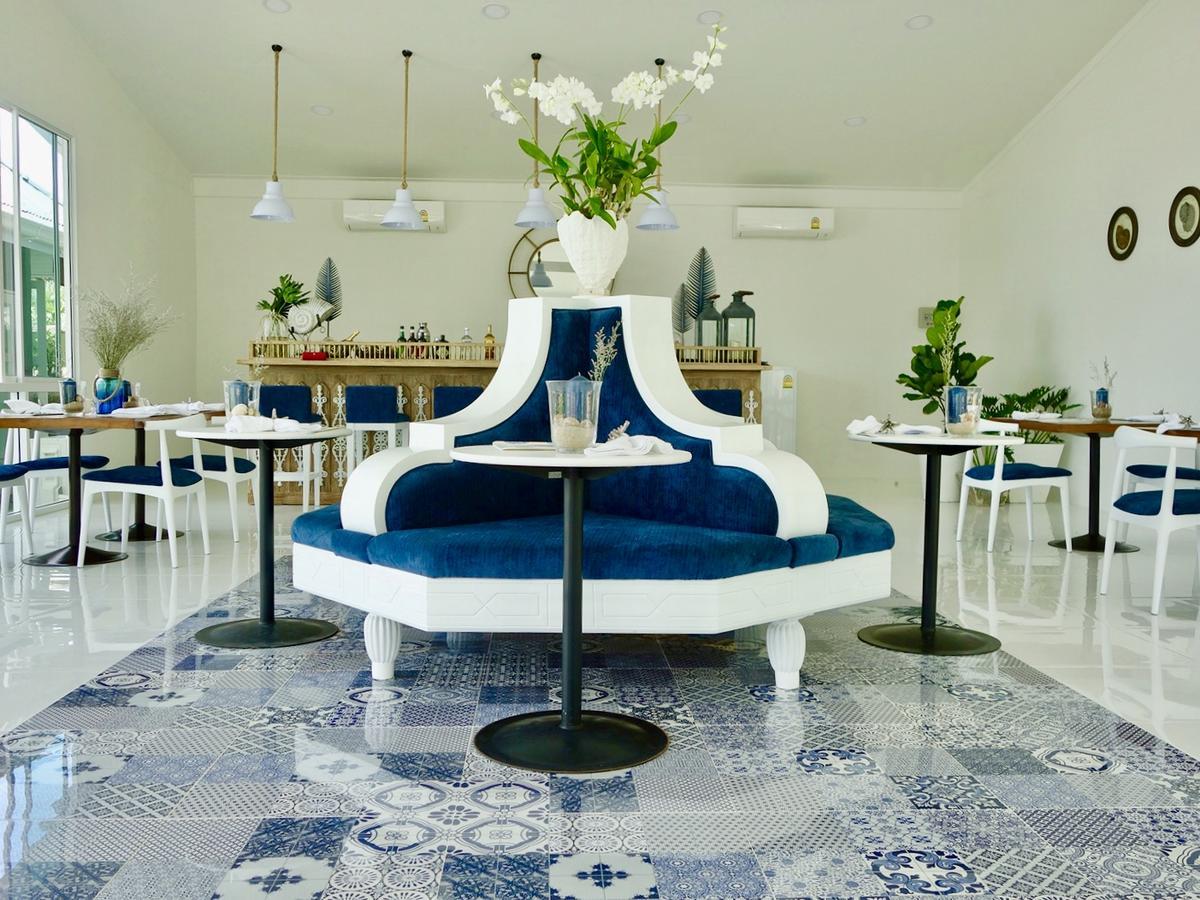 Purin & Restaurant- Sha 4*
