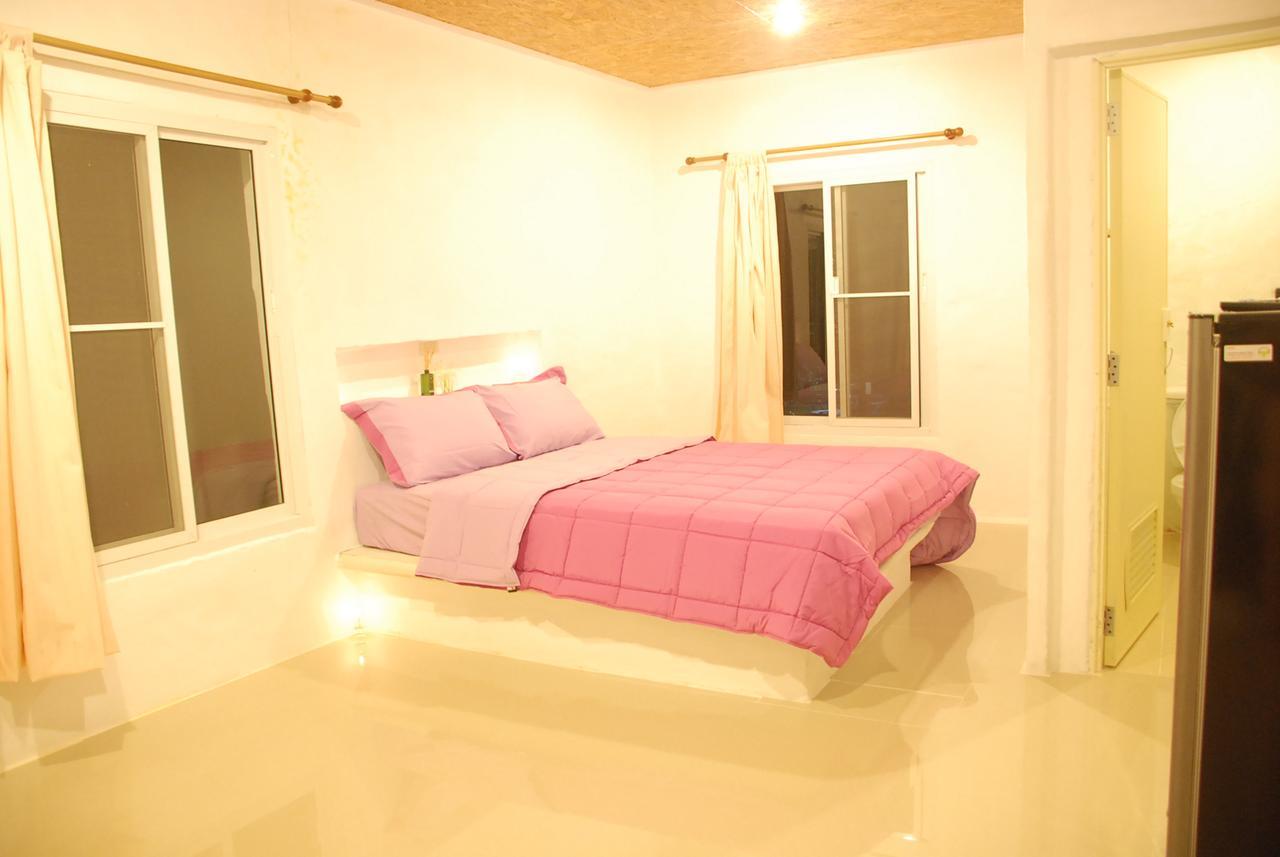 Resort Baantantara Suan Phueng
