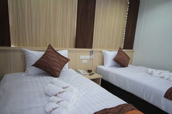 Lanta Fevrier Hotel Koh Lanta