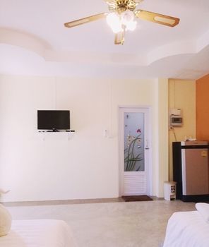 Baanchangkaew Hotel