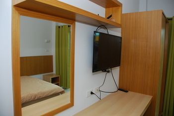 P & J Hotel 2*