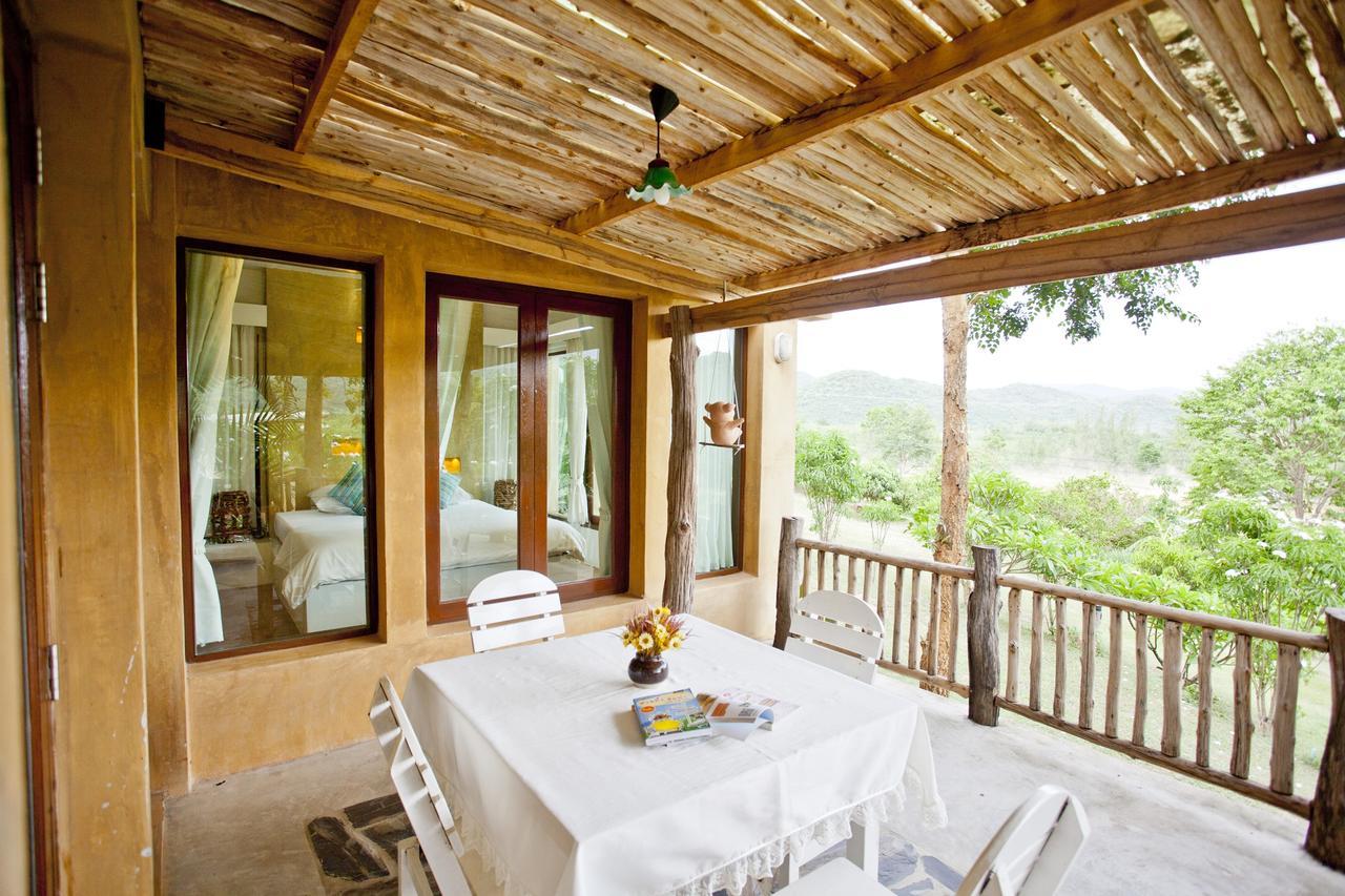Panalee And Resort