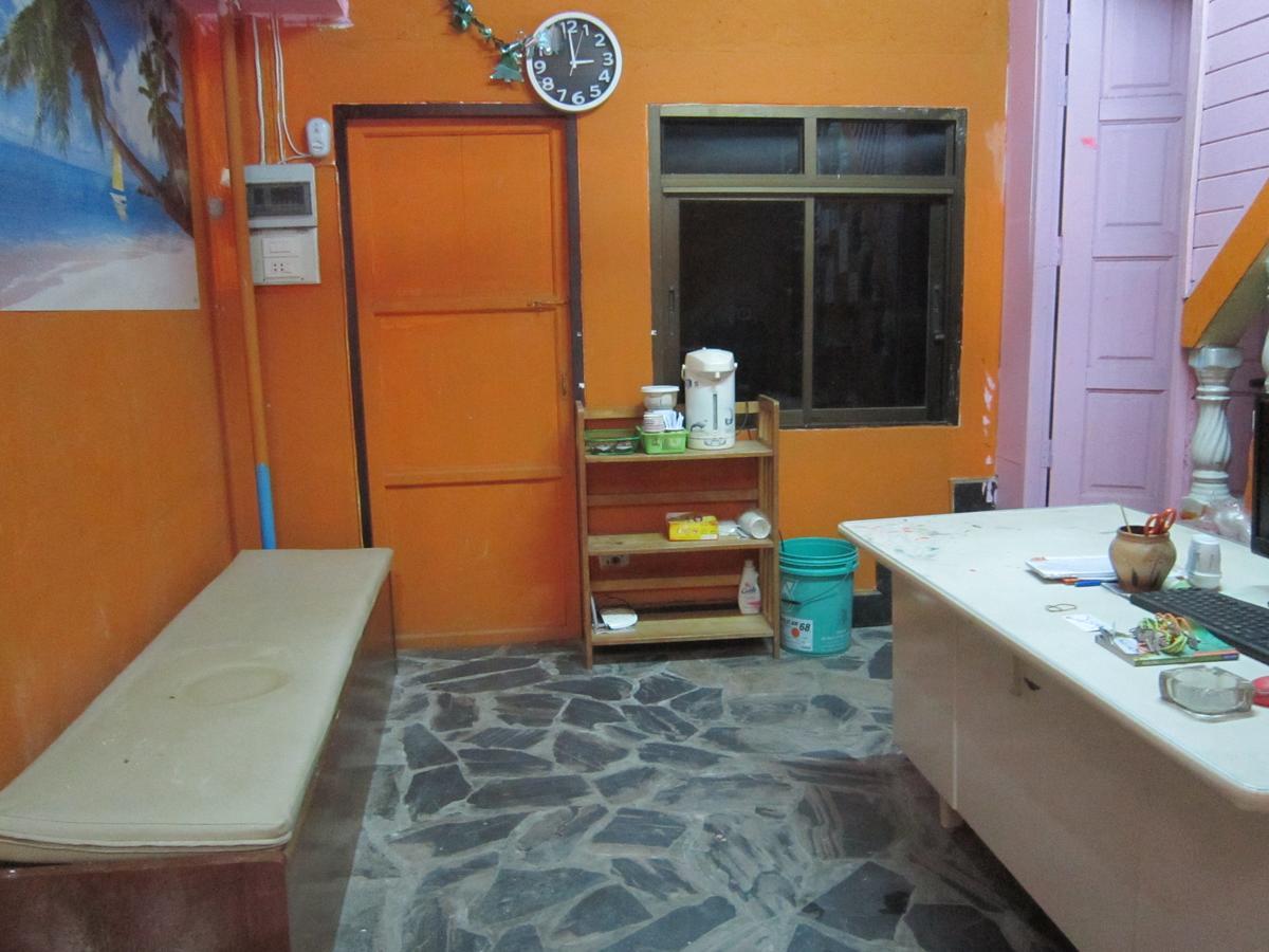 Lucky Hostel