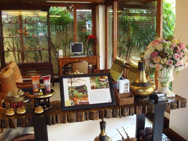 Garden Hotel
