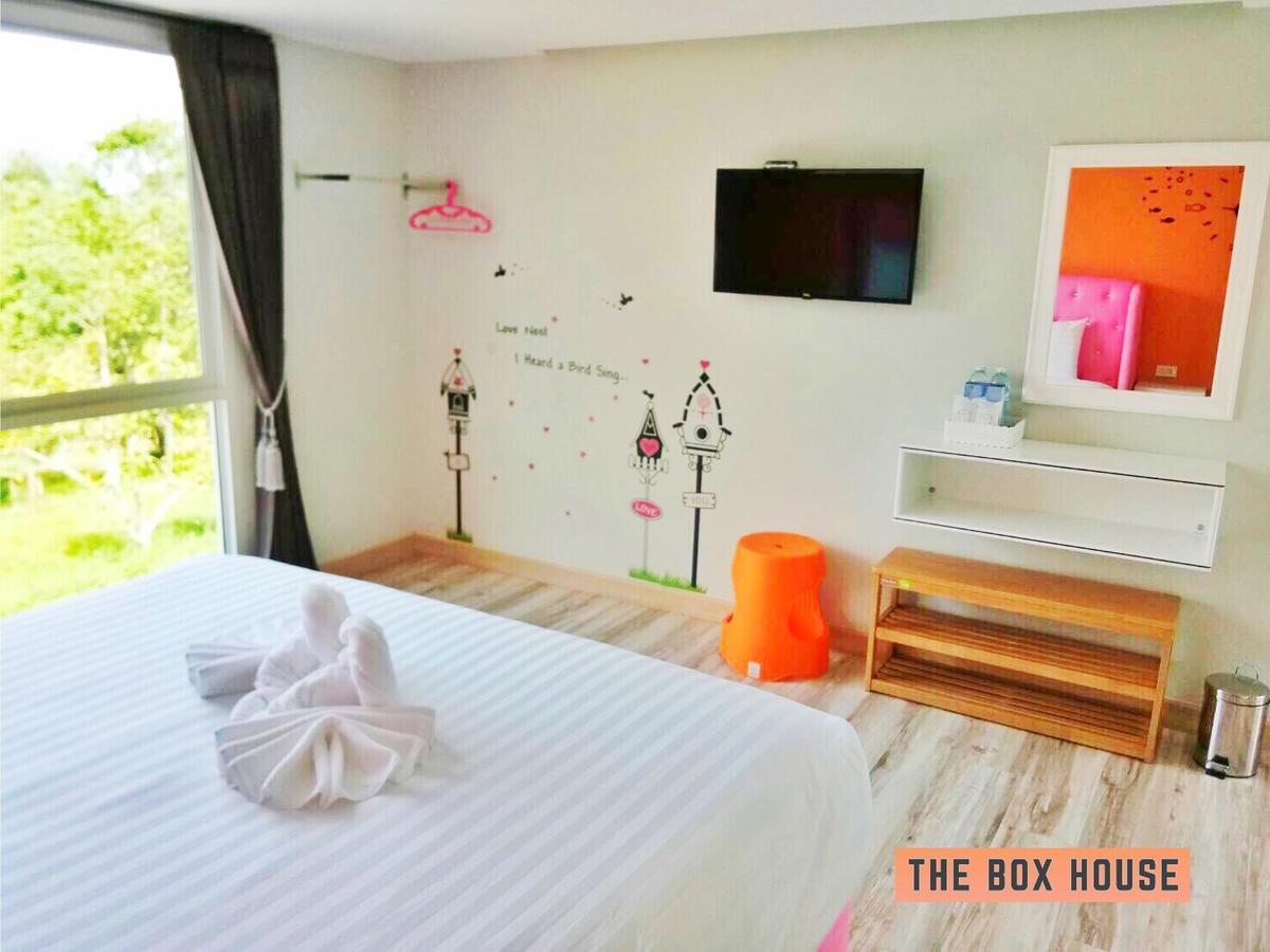 Resort The Box House *