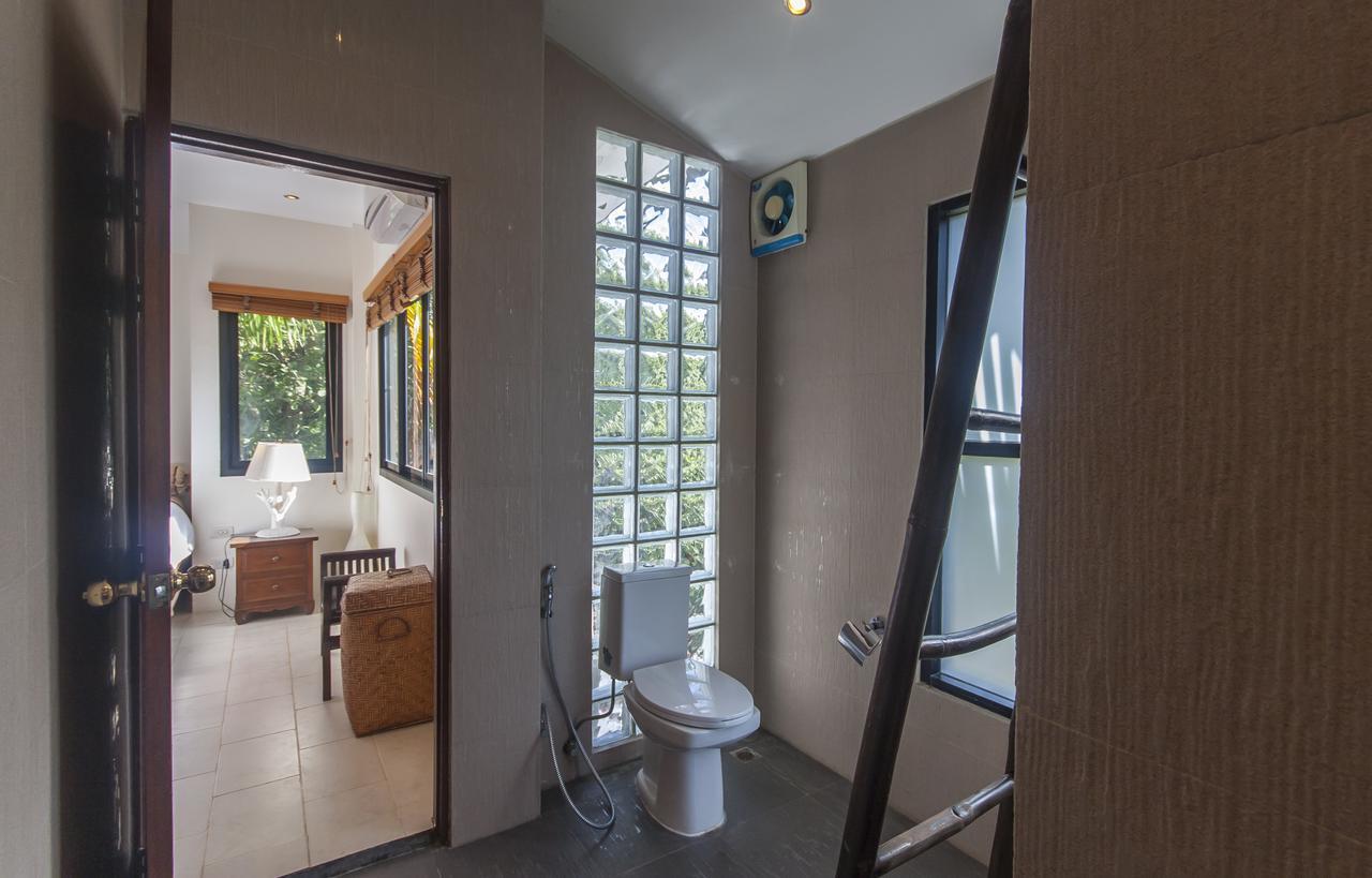 Villa Malee Beach Villas *