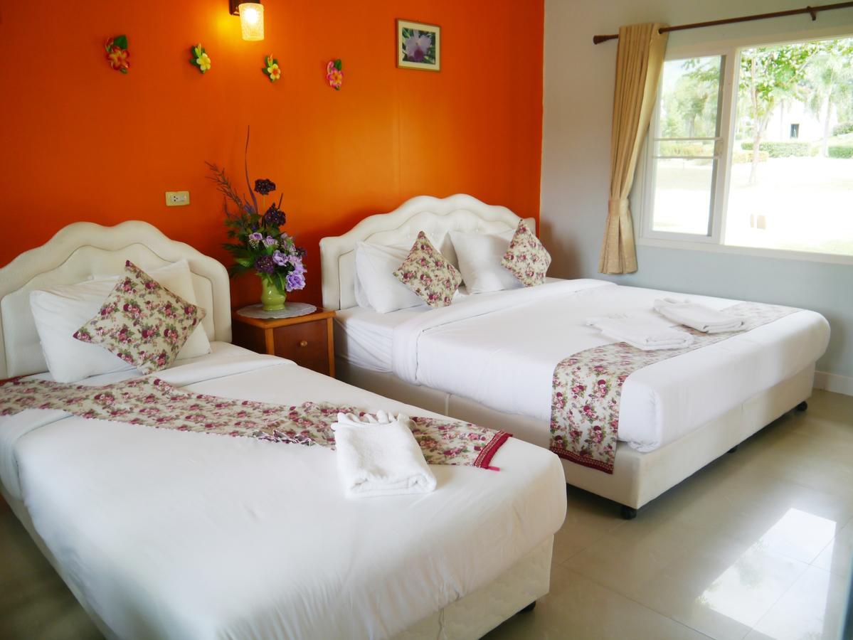 Resort Tanaosri & Creekside 3*