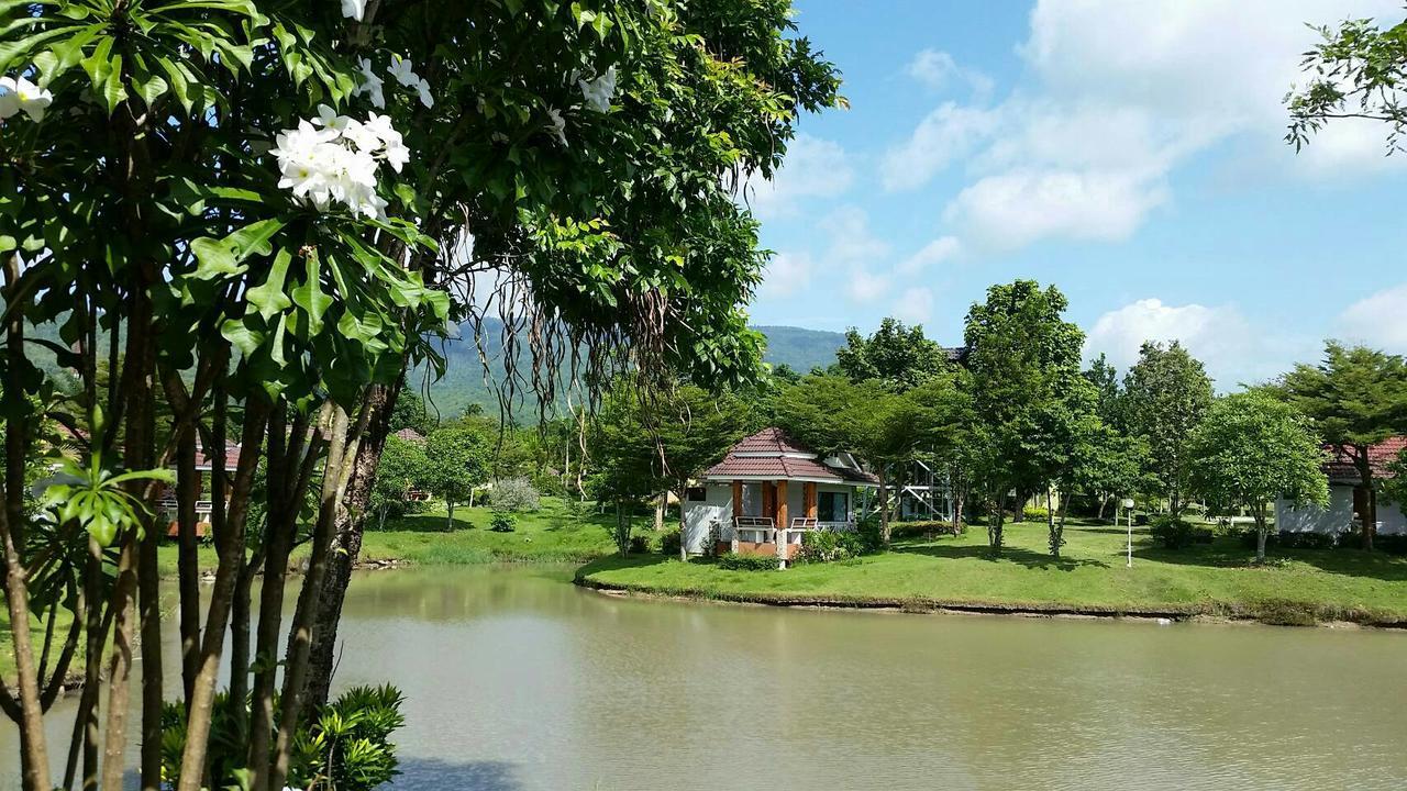 Resort Tanaosri & Creekside 3*