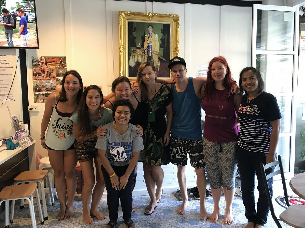 Hub Of Joys * Koh Lanta