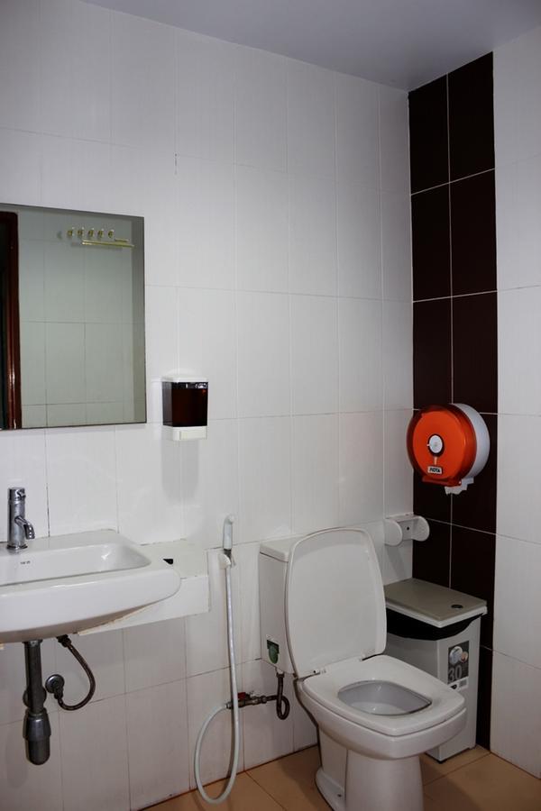 Base (adults Only) * Banguecoque