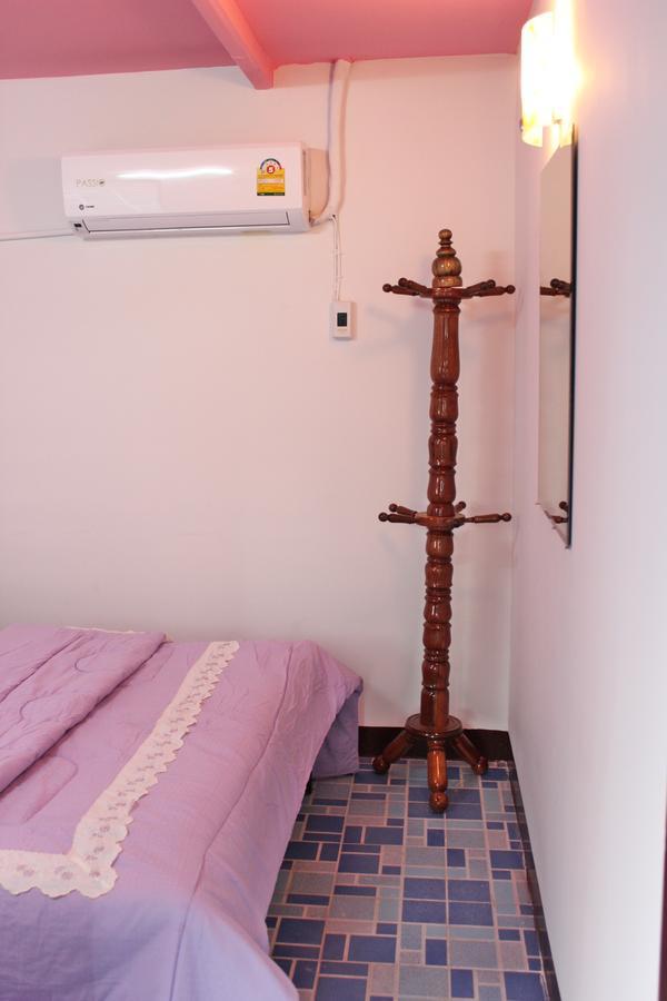 Base (adults Only) * Banguecoque