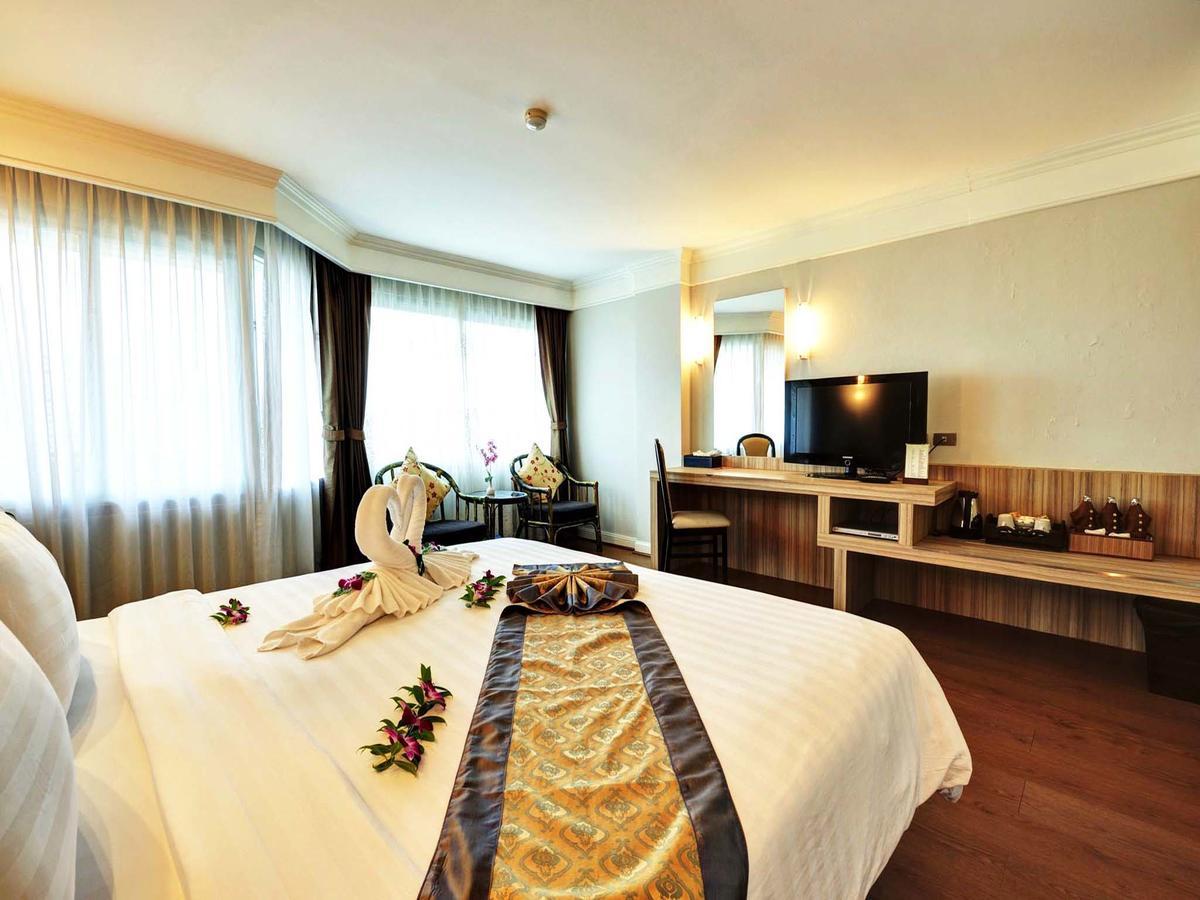 Jomtien Garden & Hotel