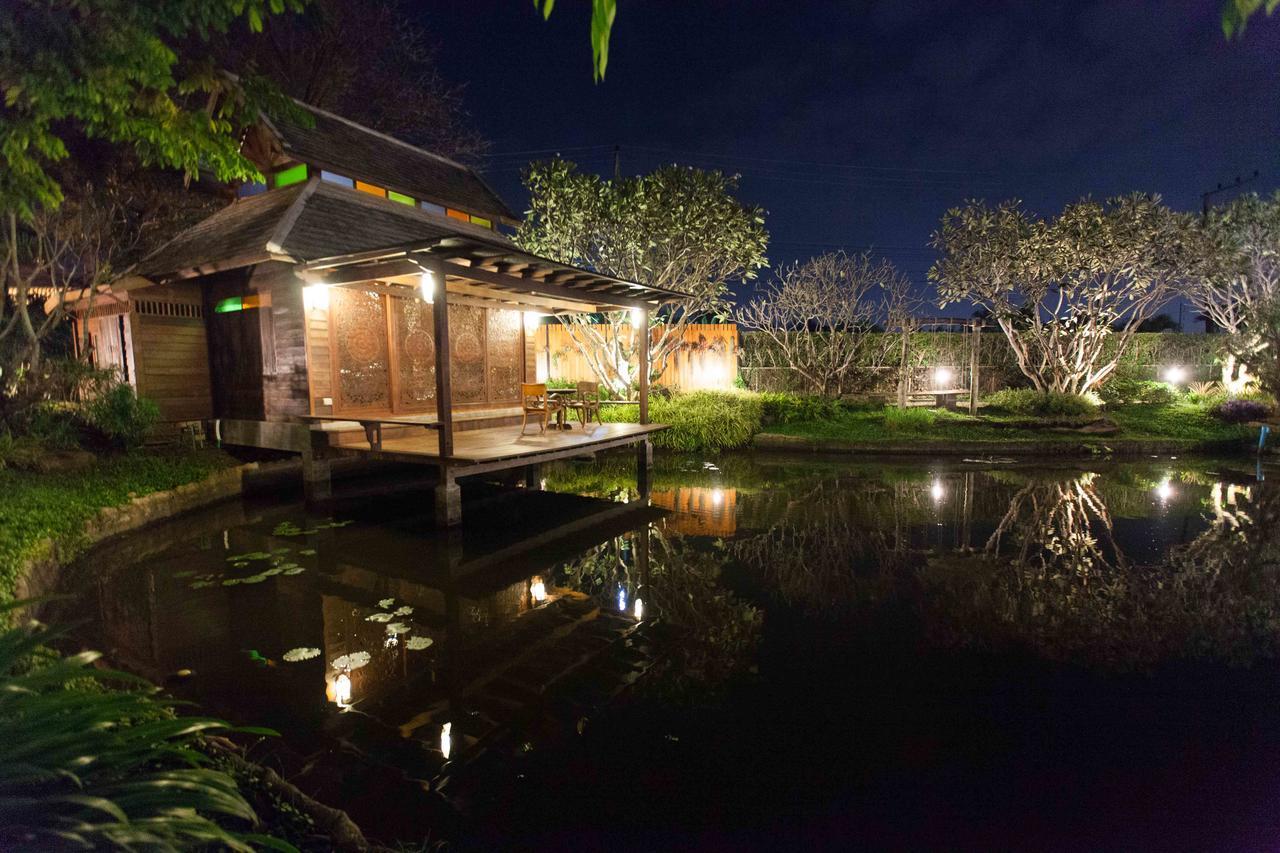 Resort Baansuwanburi - บ้านสุวรรณบุรี 3*