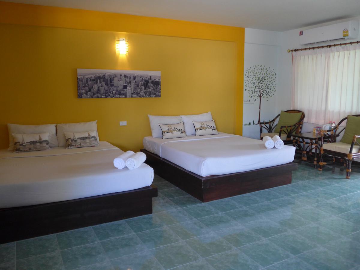 Forum House Hotel 3*