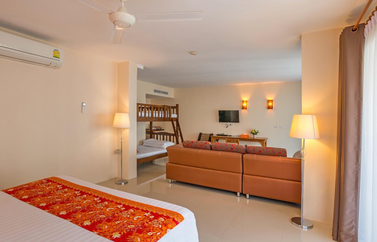 Srisuksant Hotel 4*