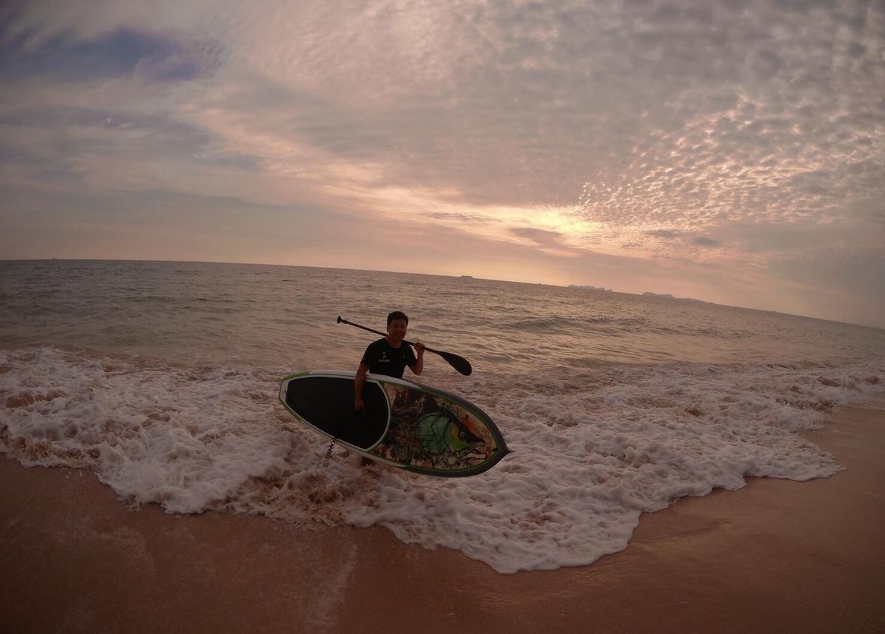 Hub Of Joys * Koh Lanta