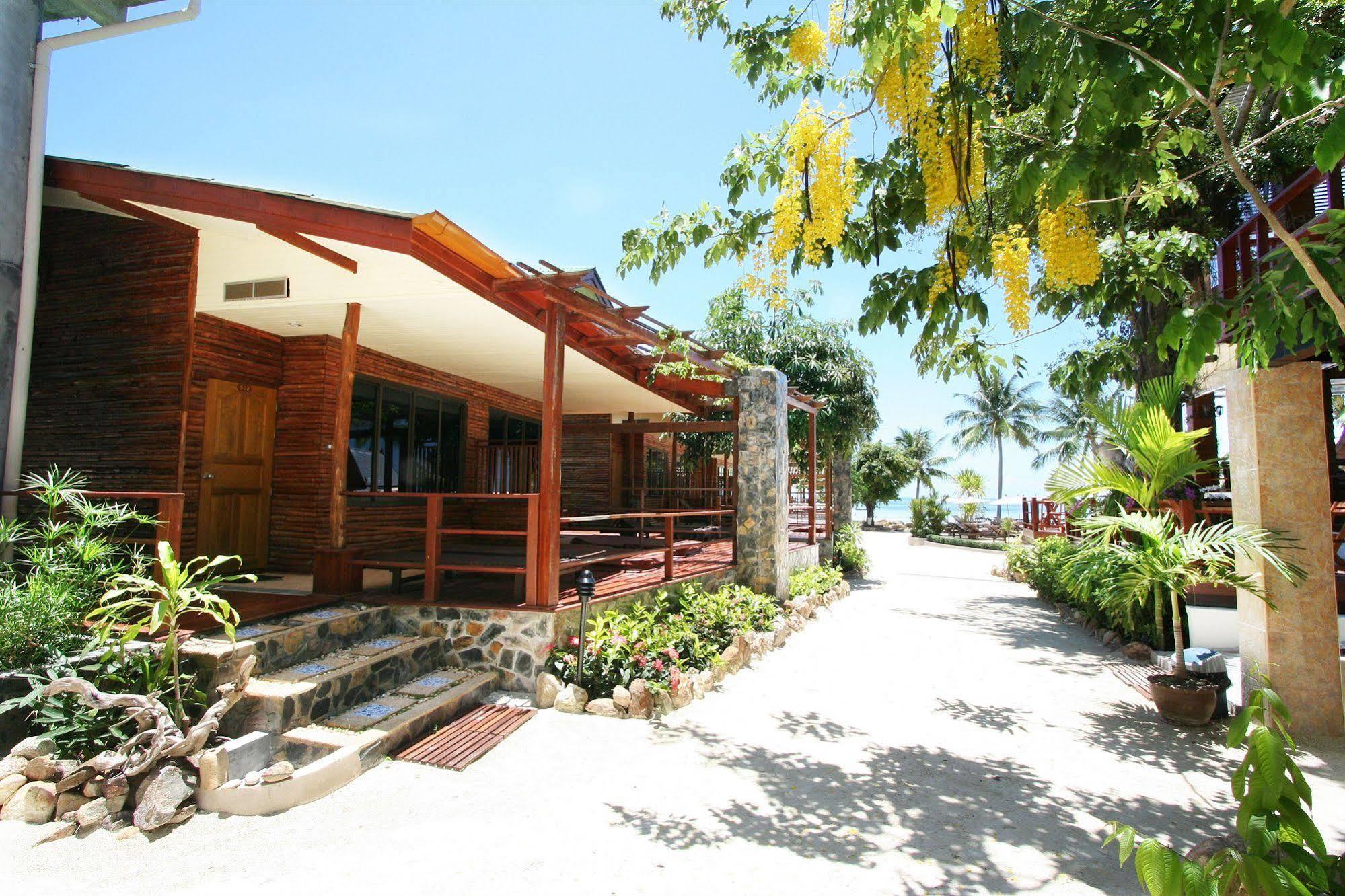 Haadlad Prestige & Resort 3*