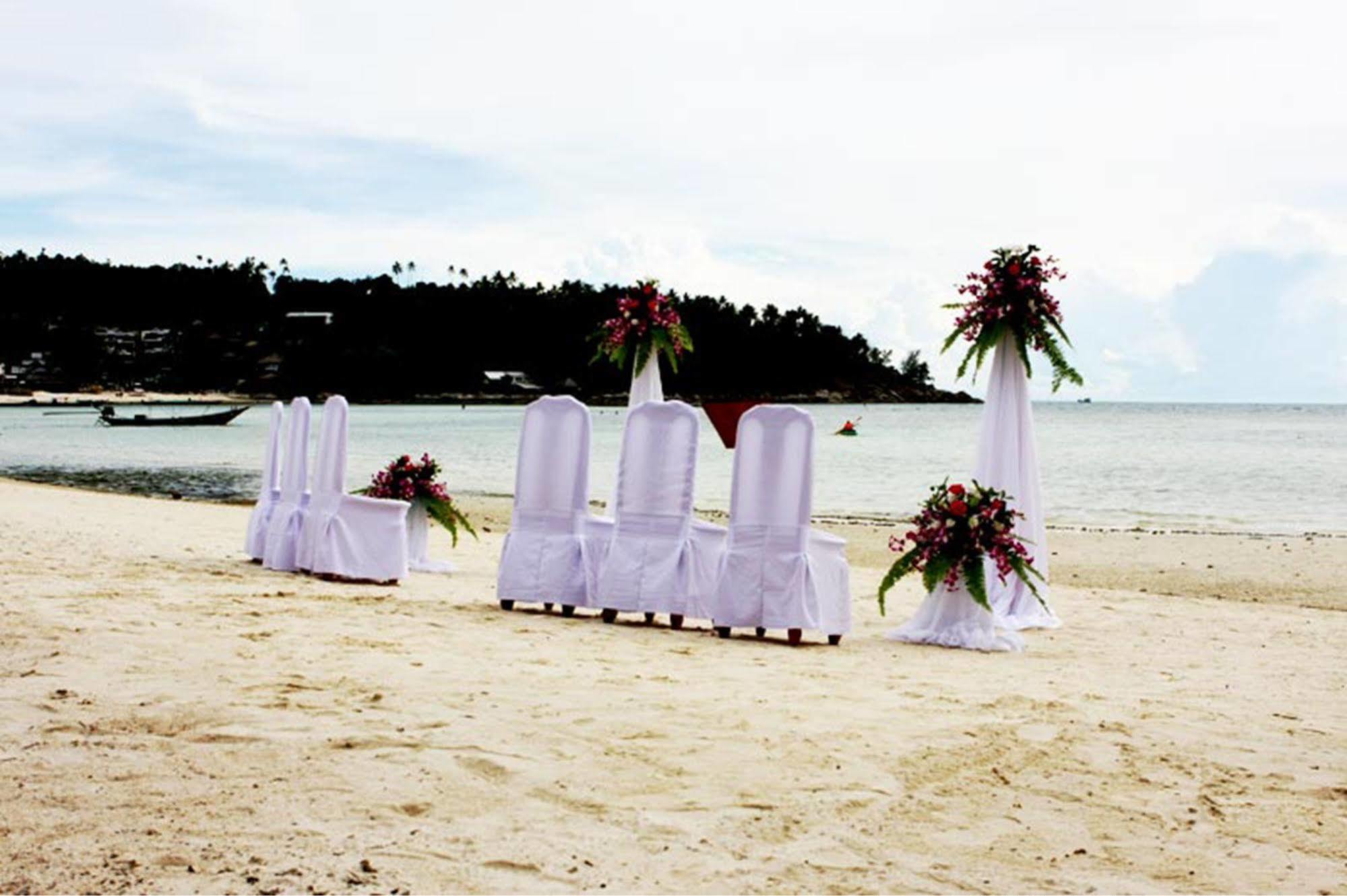 Resort Haadlad Prestige & 3*