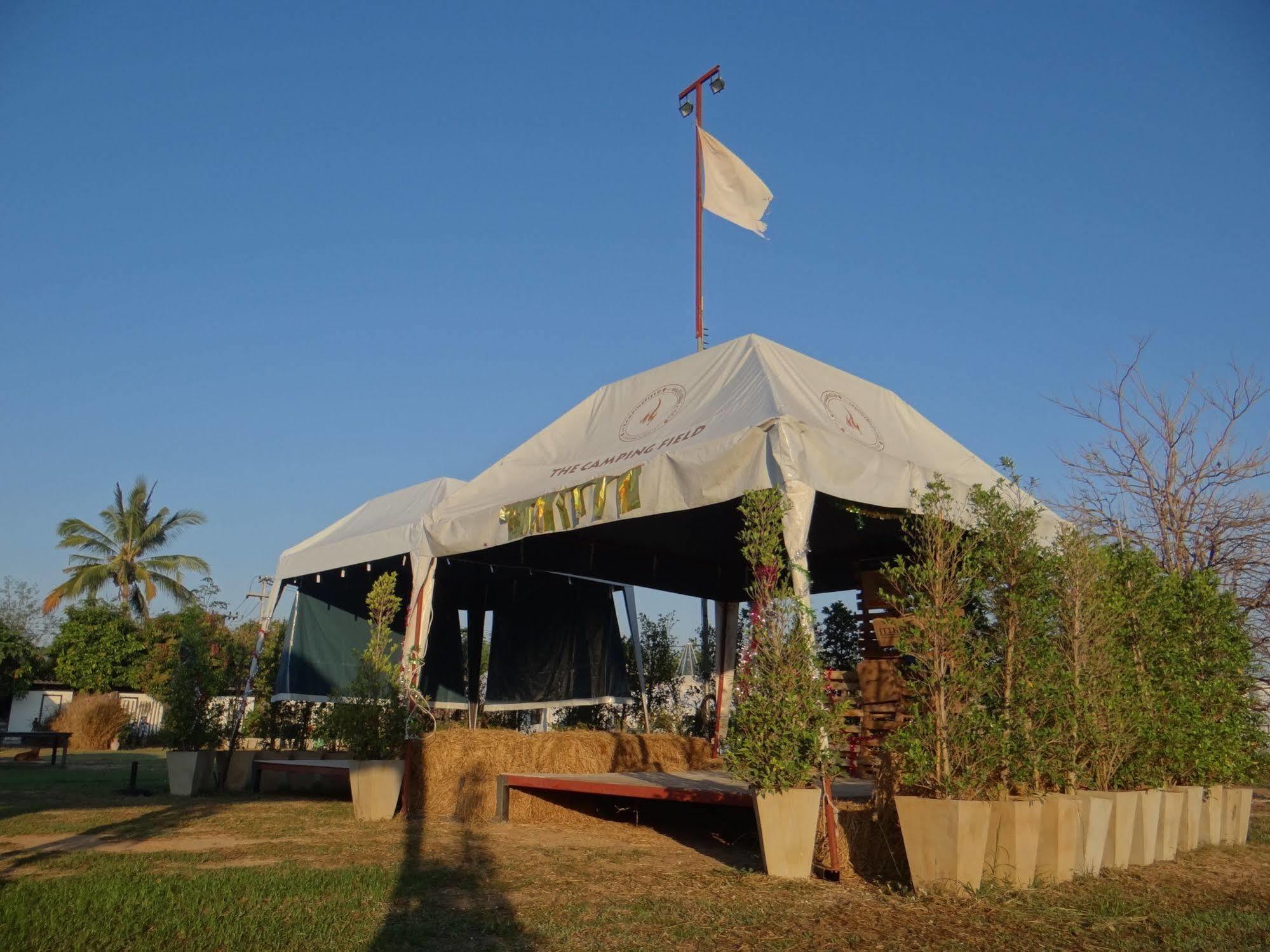 Campsite The Field Suan Phung