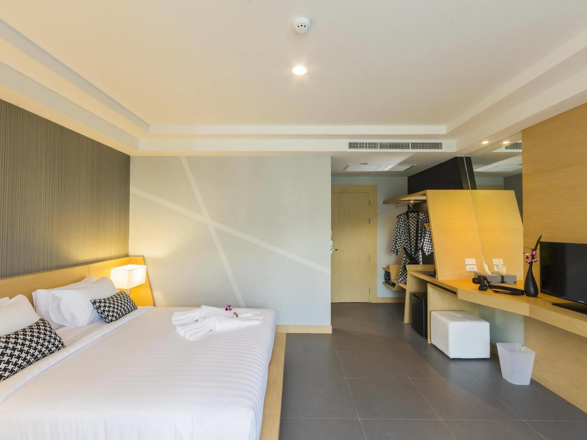 Hotel The Capuchin Krabi, - Sha Ao Nang
