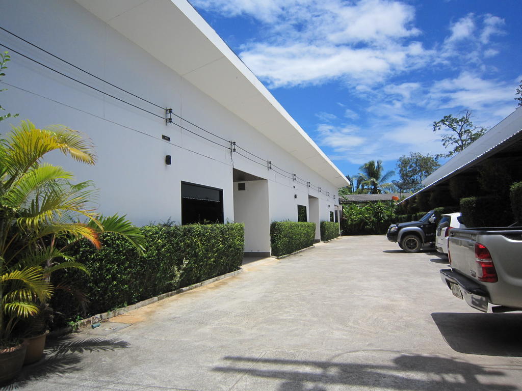 Pine * Krabi