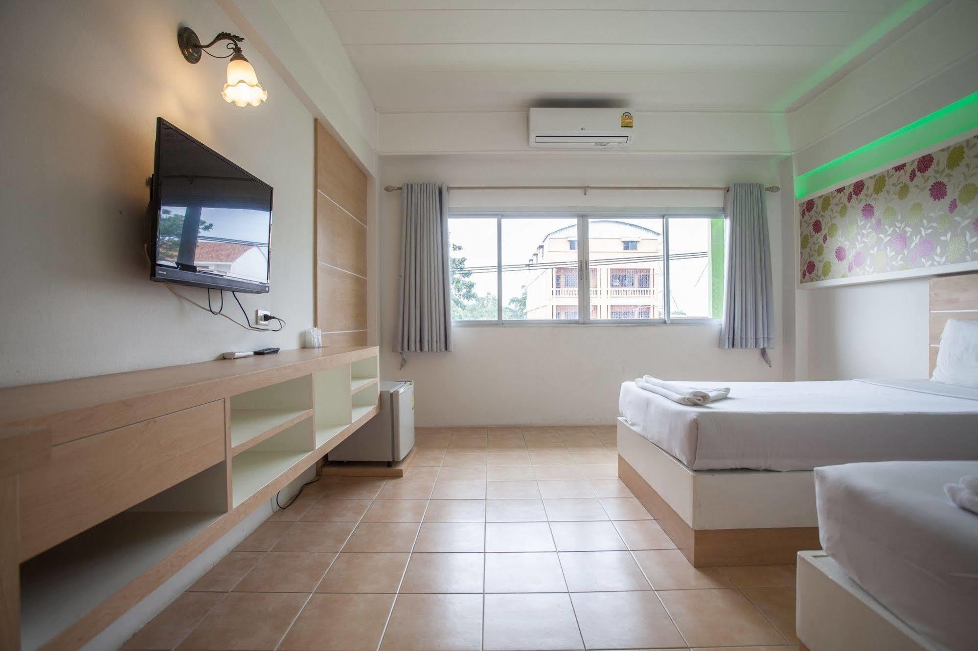 The Greenery Hotel 3*