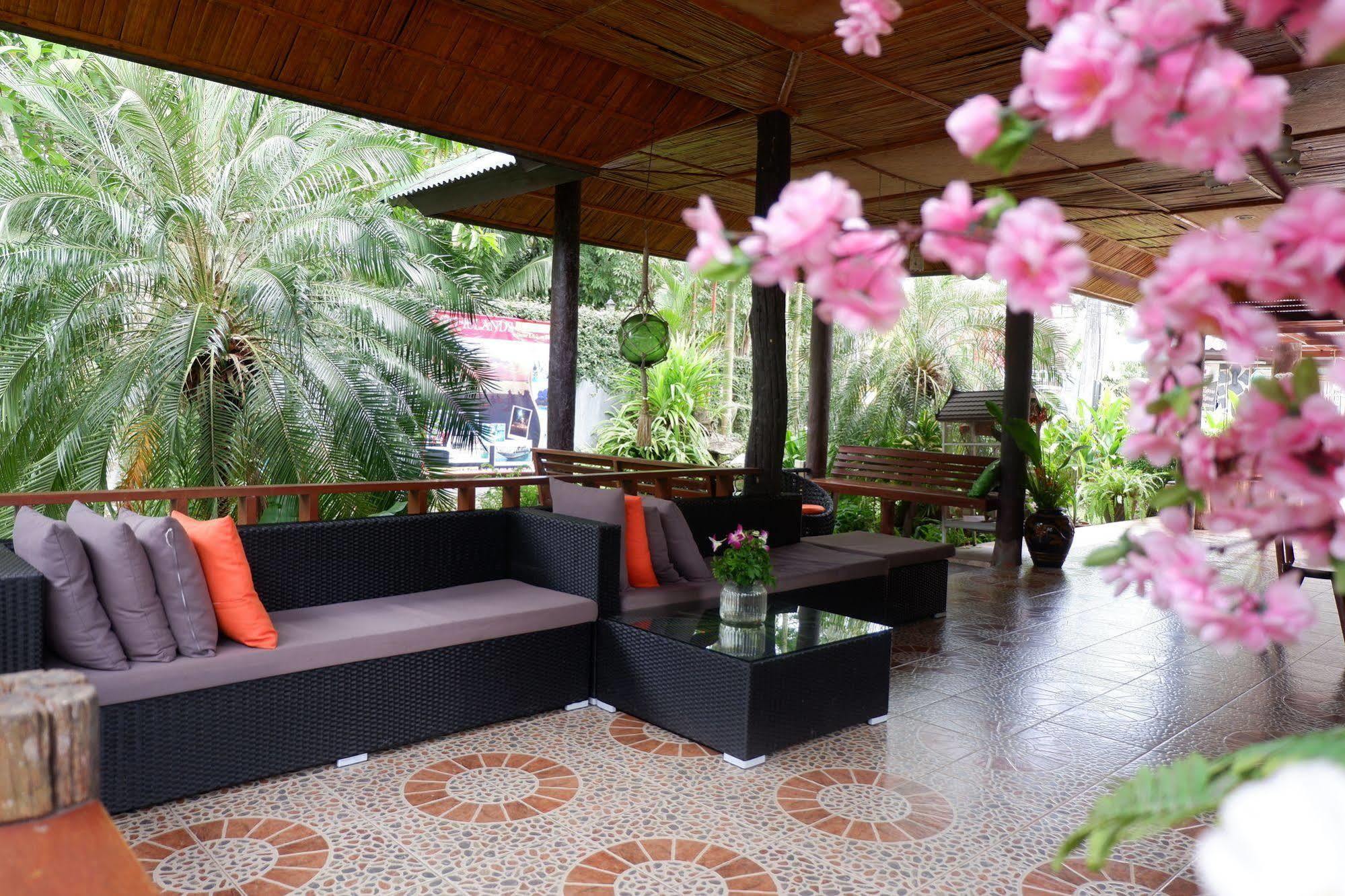 Baan Suan Resort 3*