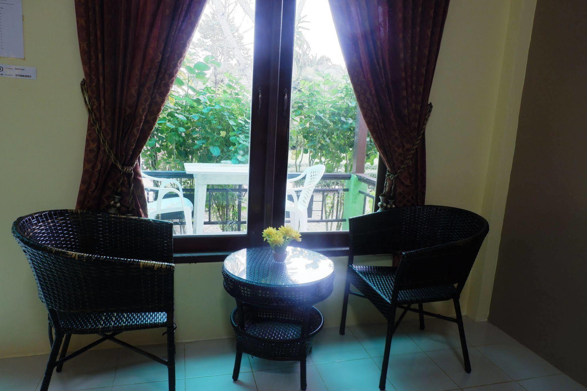 Baan Suan 3*