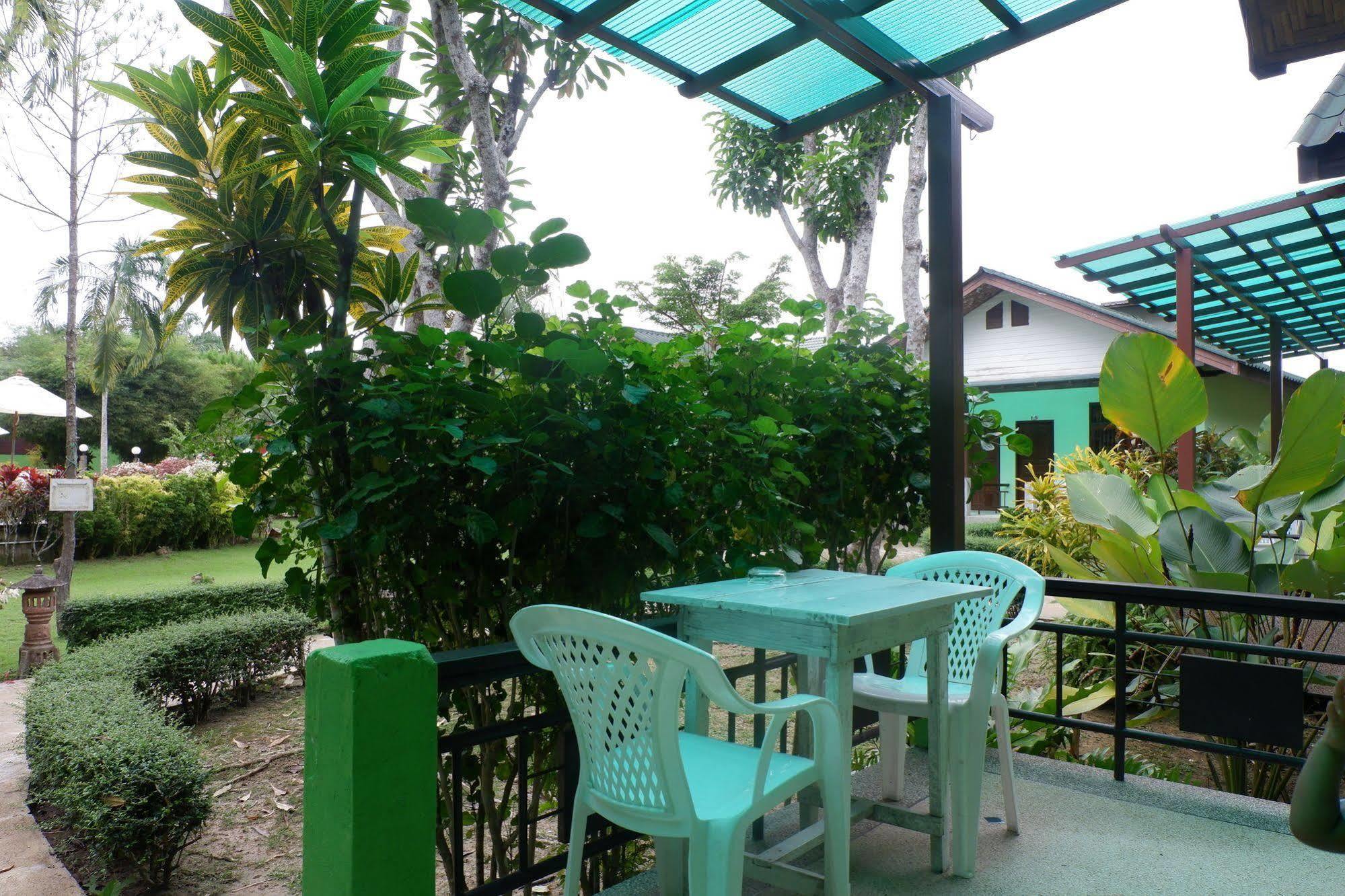 Baan Suan 3*