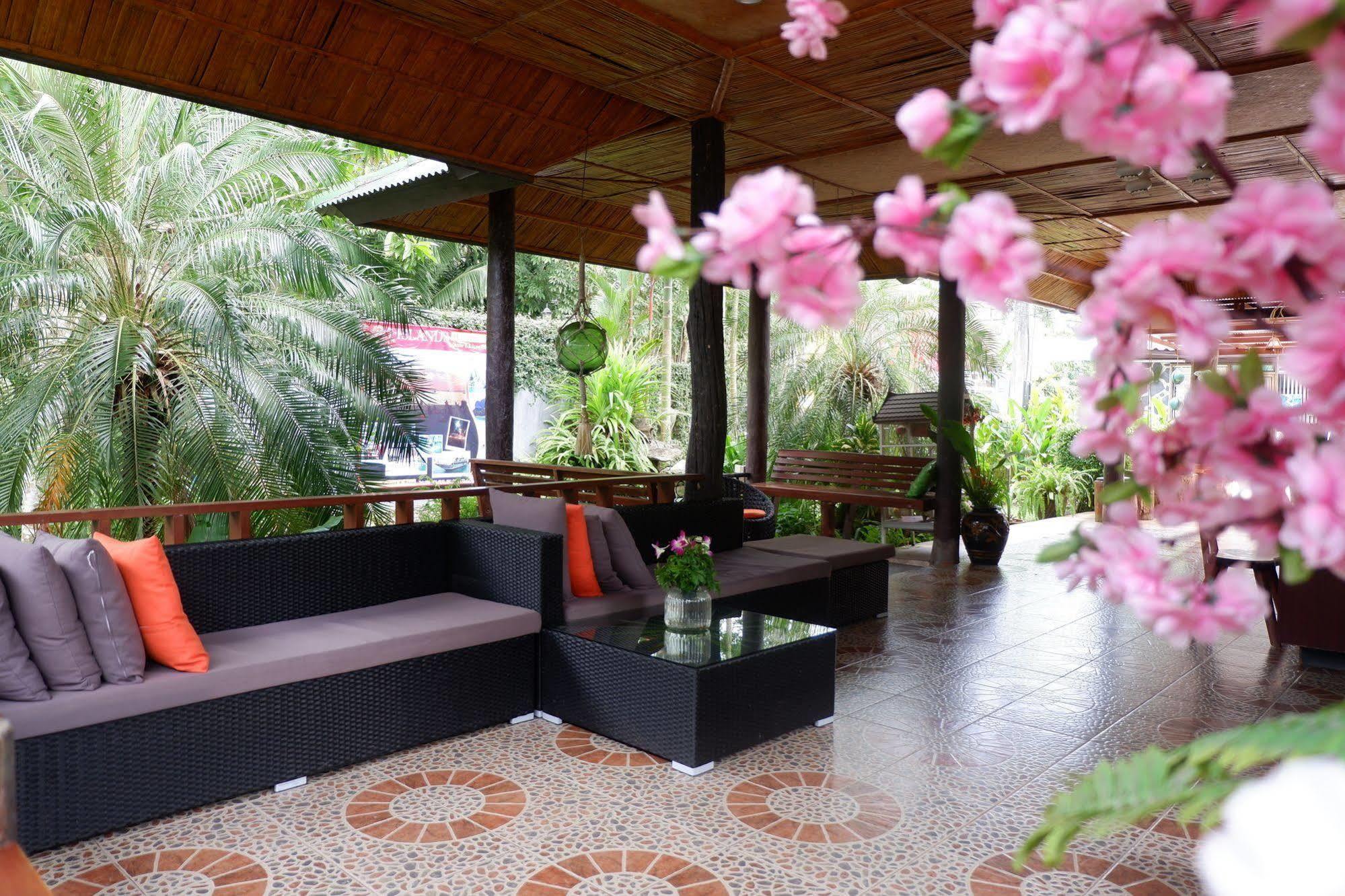 Resort Baan Suan 3*