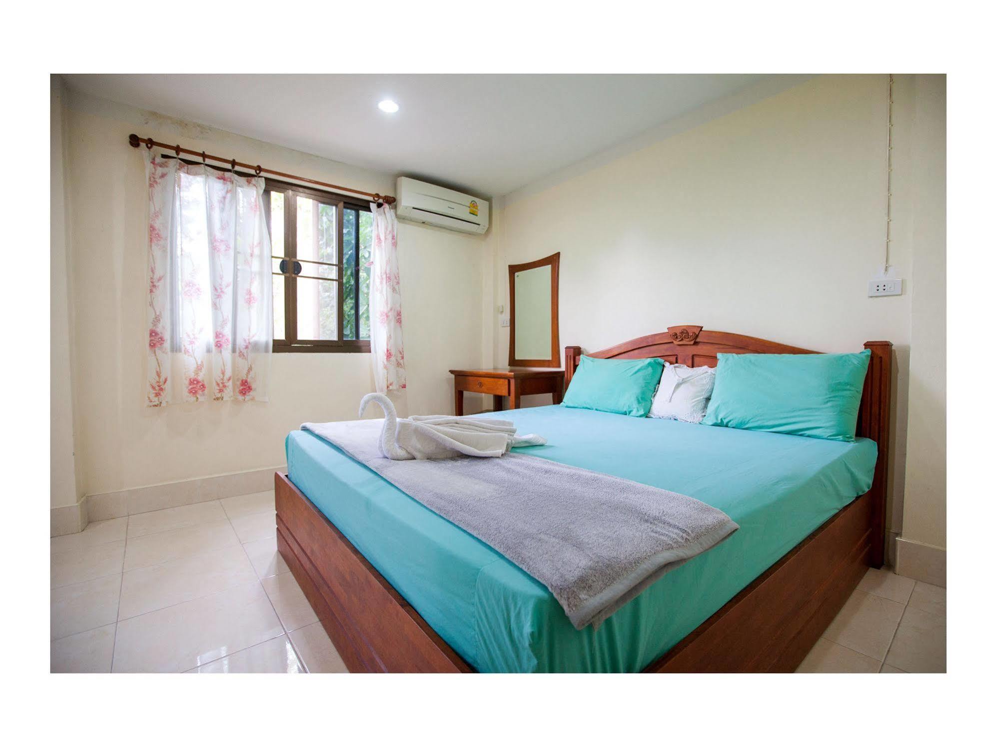 Namhasin House 2* Koh Tao
