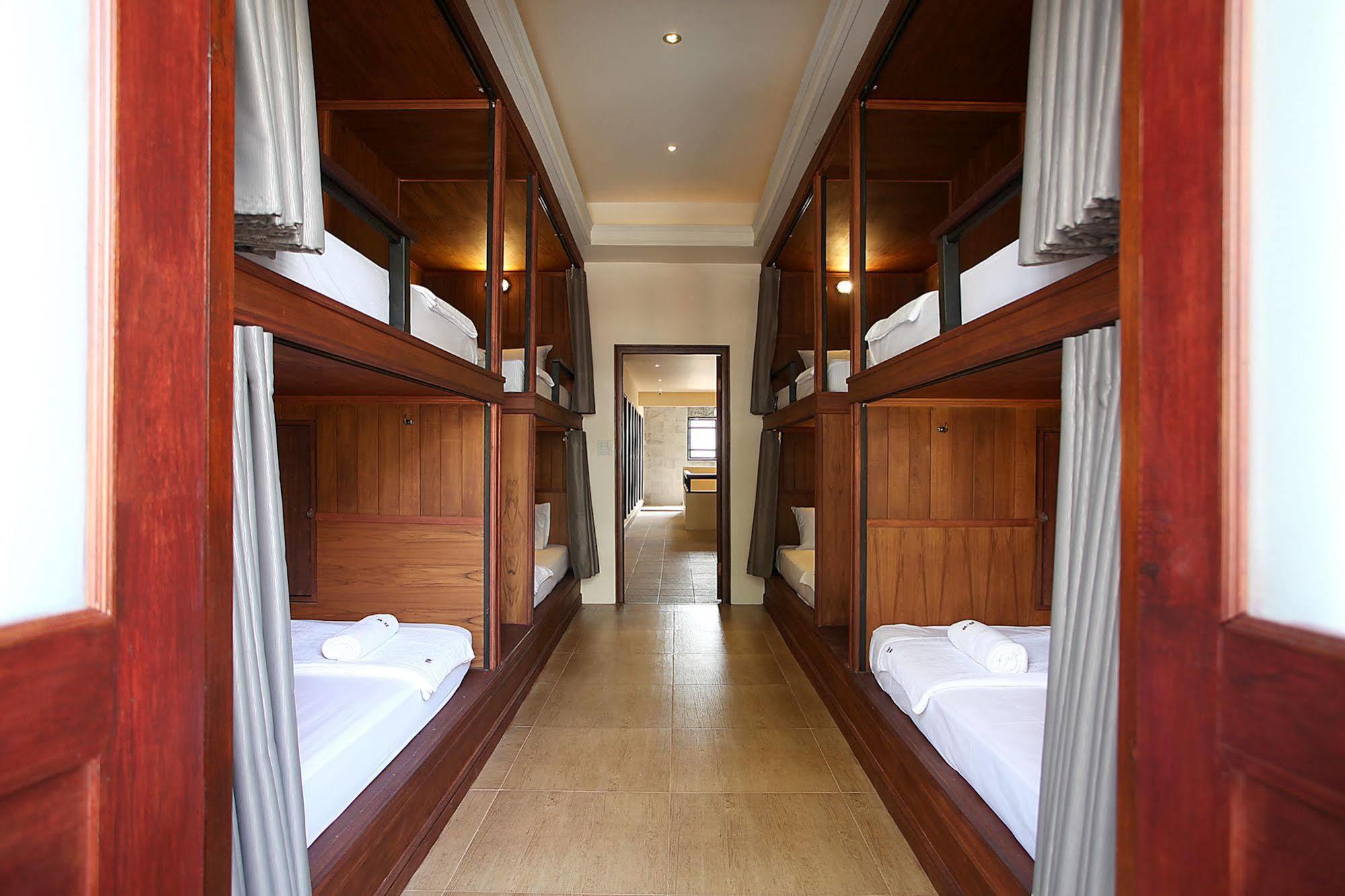 Hogwortz Hostel Krabi Krabi