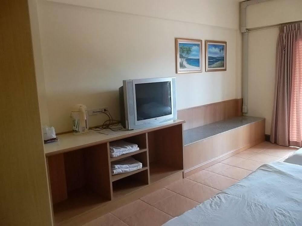 Highway Hotel Hua Hin