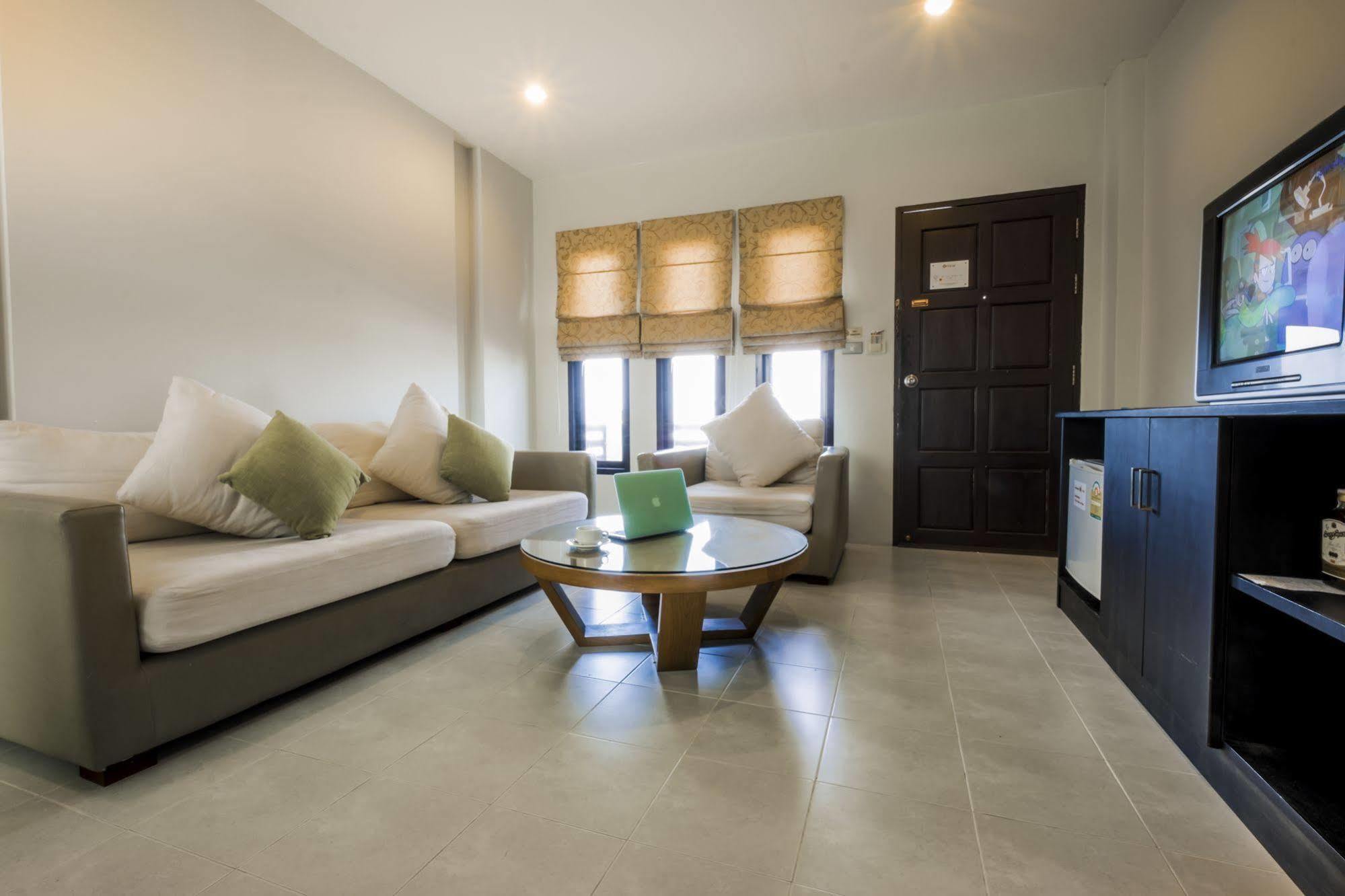 G House Hotel 3*